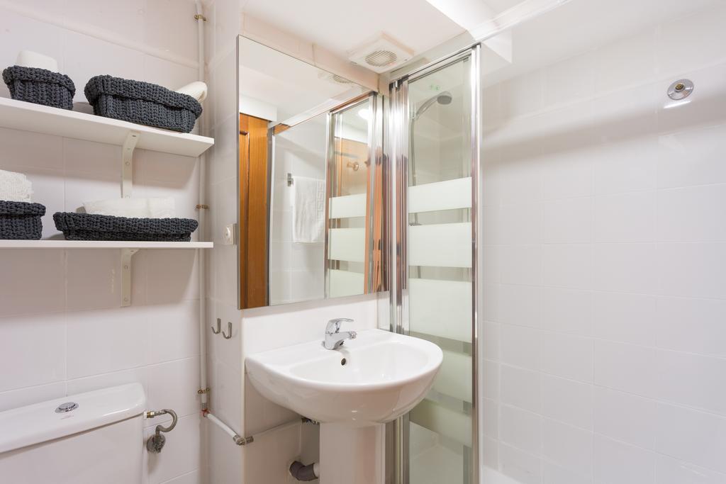 Apartamentos Diaber Gerona 22 Севиля Екстериор снимка
