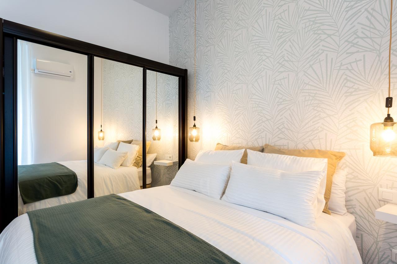 Apartamentos Diaber Gerona 22 Севиля Екстериор снимка